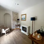 Hotel Moulin De